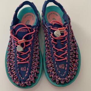 Keen Uneek Purple Fisherman Style Women’s Sandals Size 7